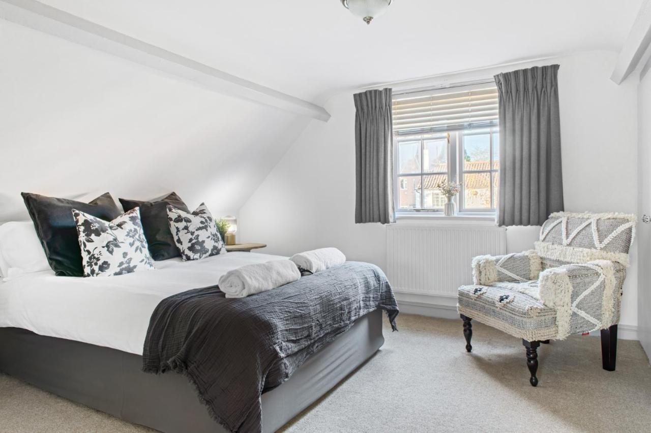 Beautiful 2 Bedroom In Oxton Holiday home *